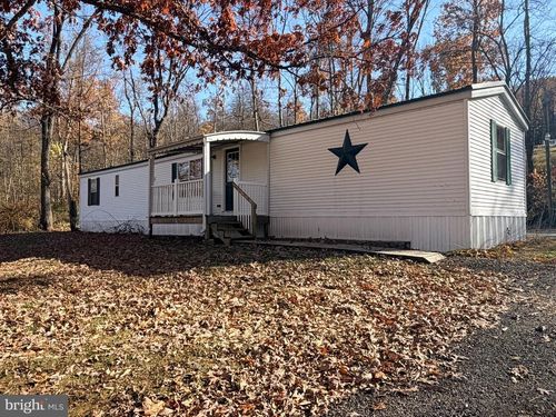 451 Upper Bailey Rd, NEWPORT, PA, 17074-7602 | Card Image