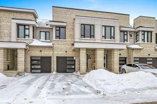 42-106 Caspian Sq, Bowmanville, ON, L1C7G3 | Card Image