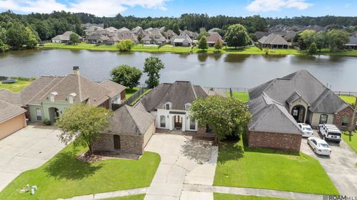 34220 Fountain View Dr, Walker, LA, 70785-3431 | Card Image