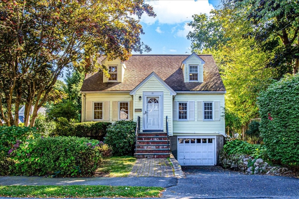 Colburn St, Westwood, MA 02090