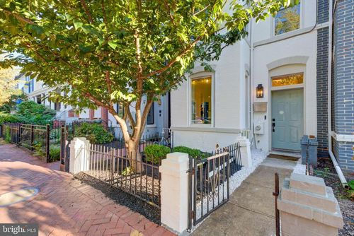 607 L St Ne, WASHINGTON, DC, 20002-3543 | Card Image