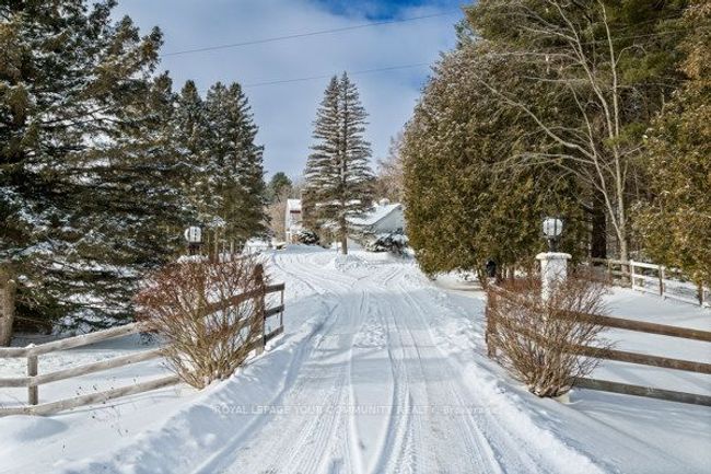 934190 Airport Rd, House other with 5 bedrooms, 3 bathrooms and 10 parking in Mono ON | Image 49