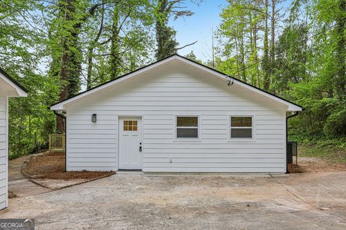 418 Honeysuckle Ln, stockbridge, GA, 30281-1619 | Card Image