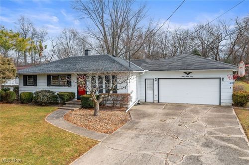 1273 Cherry Ln, Brunswick, OH, 44212-2810 | Card Image