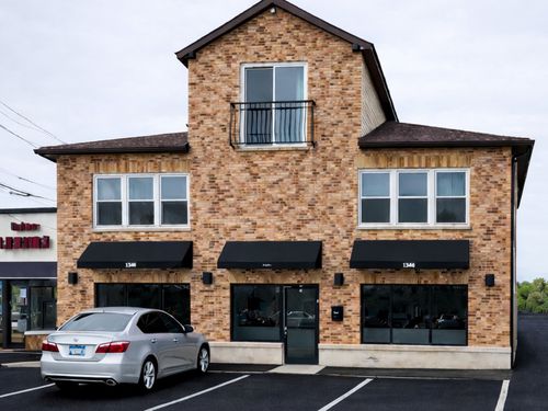 a-917 E Oakton St, Des Plaines, IL, 60018-2005 | Card Image