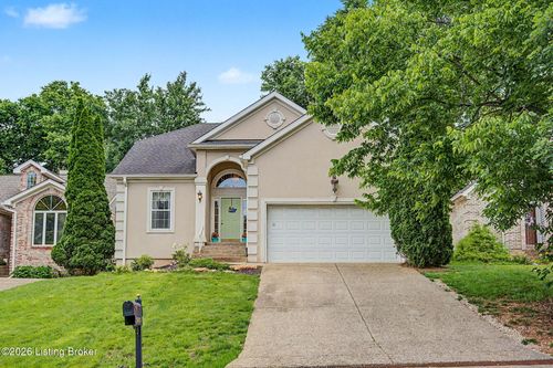 8408 Biggin Hill Ln, Louisville, KY, 40220-4106 | Card Image