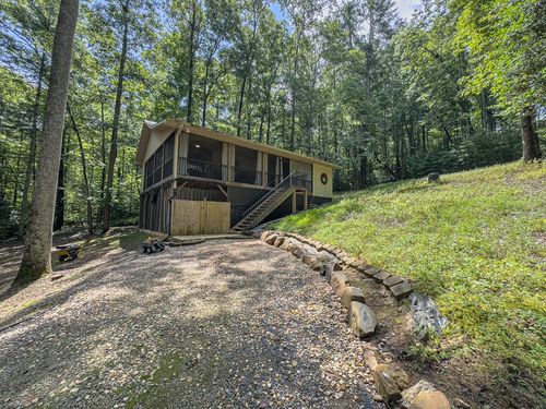 89 Box Turtle Ln, Murphy, NC, 28906-7631 | Card Image