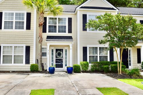 9122 Maple Grove Dr, Summerville, SC, 29485-8789 | Card Image