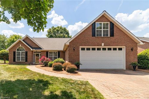 4752 Barrington Place Ct, Jamestown, NC, 27282-7975 | Card Image