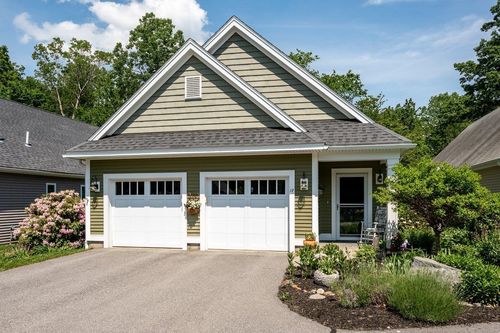 17 Perley Ln, Durham, NH, 03824-4424 | Card Image