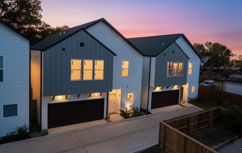 a-4922 Hoover St, Houston, TX, 77092-3521 | Card Image