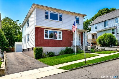 76 Arlington St, West Haven, CT, 06516-6403 | Card Image