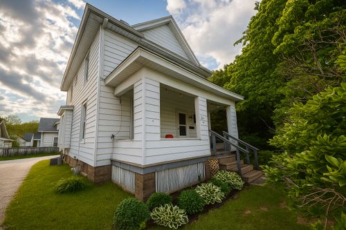 1309 Main St, Bloomington, IL, 61701-6757 | Card Image