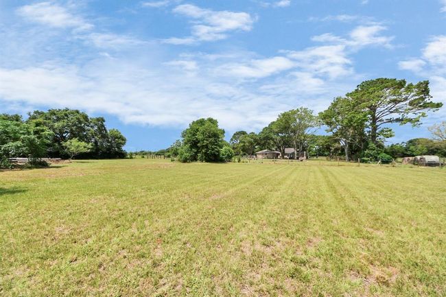 From gardens to gatherings—or even a pool—this expansive land offers endless options for country living at its finest. | Image 38