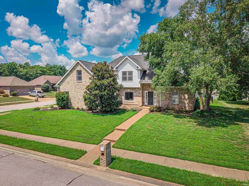 9147 Halston Cir, Newburgh, IN, 47630-2303 | Card Image