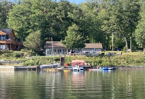 9321 W Oak Dr, Lake City, MI, 49651-8000 | Card Image