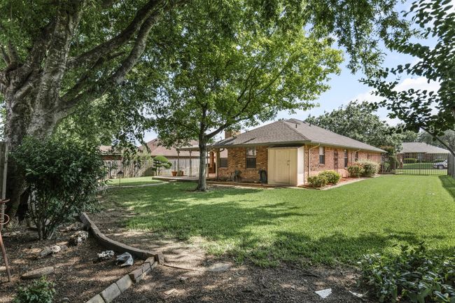 View of backyard. | Image 22