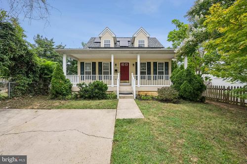 3709 38th Ave, BRENTWOOD, MD, 20722-1817 | Card Image