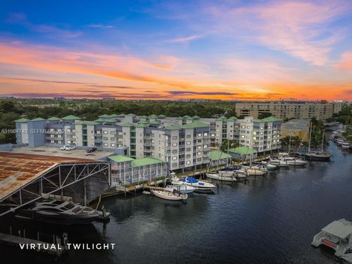 apt-211-2475 Nw 16th Street Rd, Miami, FL, 33125-1393 | Card Image