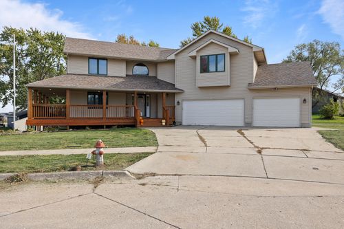 804 Marshall Ct N, Prairie City, IA, 50228-8599 | Card Image