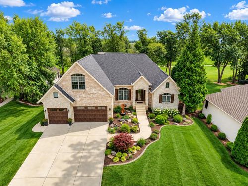 95 Scotscraig Dr, Valparaiso, IN, 46385 | Card Image