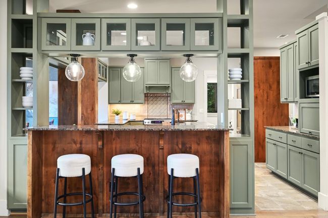 209 Ridge View Dr, House other with 4 bedrooms, 4 bathrooms and 4 parking in Georgetown TX | Image 10