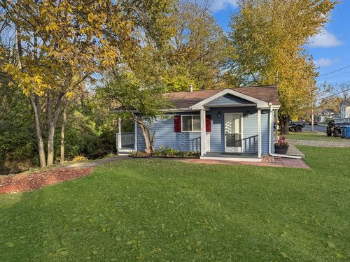 200 E Grove St, Utica, IL, 61373-9321 | Card Image