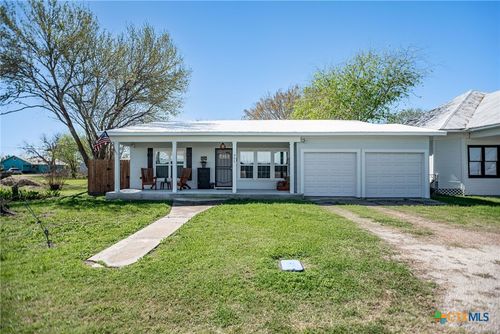 305 W Dallas Ave, SeaDrift, TX, 77983-5001 | Card Image