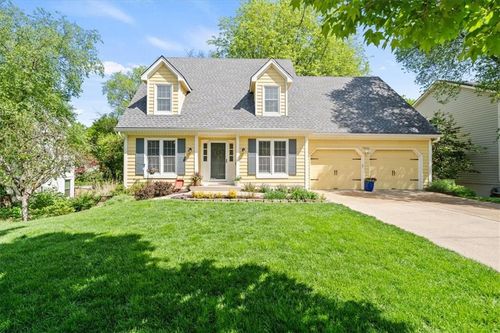 7816 W 115th St, Overland Park, KS, 66210-2525 | Card Image