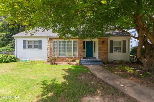 1491 Lambuth Blvd, Jackson, TN, 38301-4022 | Card Image