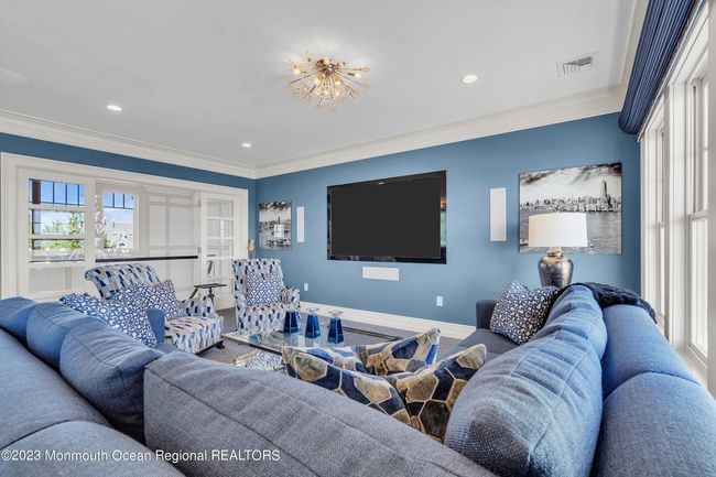 296 Dutchmans Point Rd, House other with 9 bedrooms, 9 bathrooms and null parking in Mantoloking NJ | Image 60