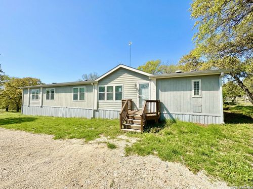 105 Encino Torcido, Adkins, TX, 78101-2719 | Card Image