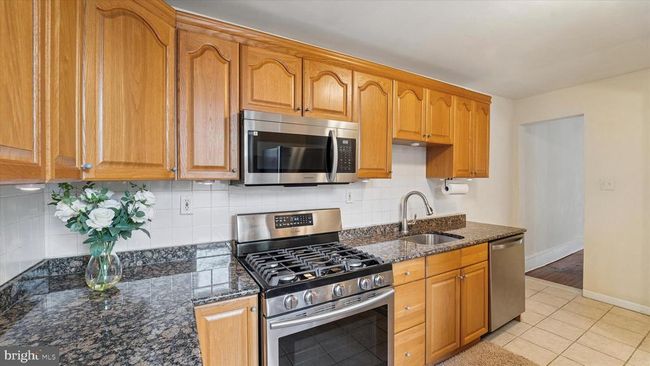 3913 Cresson St, Home with 3 bedrooms, 2 bathrooms and null parking in PHILADELPHIA PA | Image 11
