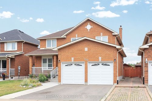 129 Father Ermanno Cres, Woodbridge, ON, L4L7L6 | Card Image