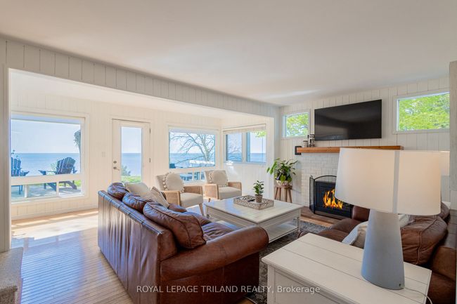 71365 Branch 2 Rd N, House other with 3 bedrooms, 2 bathrooms and 10 parking in Dashwood ON | Image 13