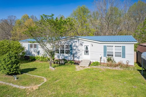 2056 Kristin Dr, Centerville, TN, 37033-9534 | Card Image