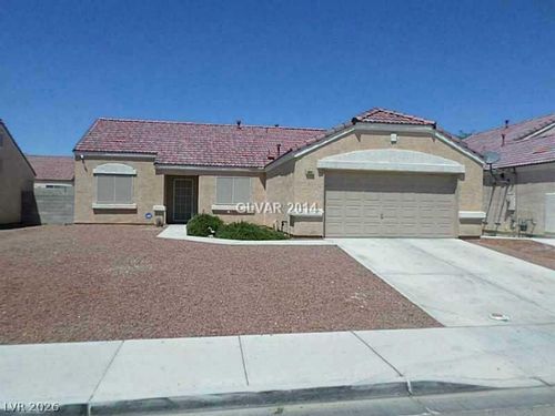 5937 Coleman St, North Las Vegas, NV, 89031-1142 | Card Image