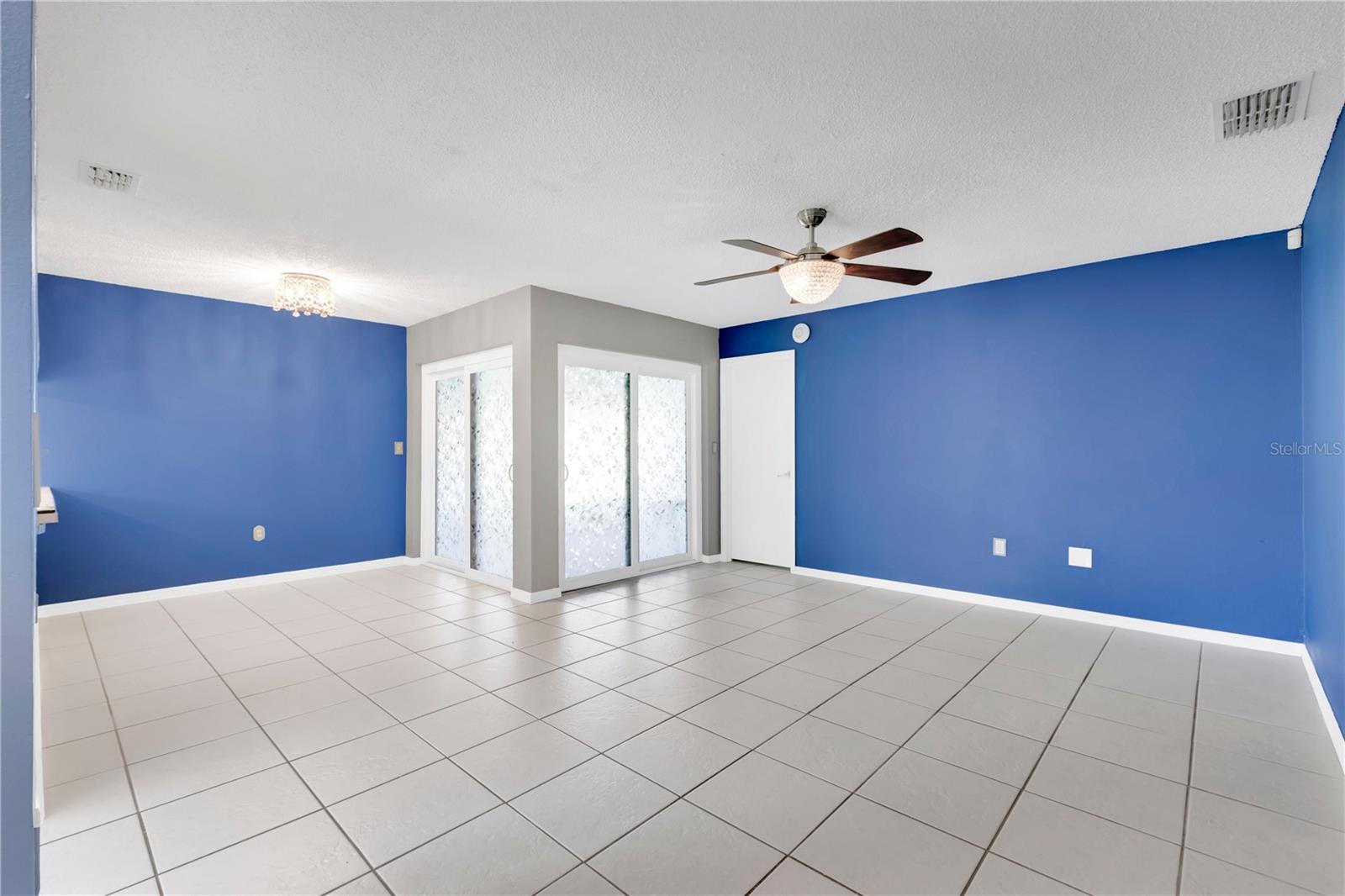 Residential in KISSIMMEE 4