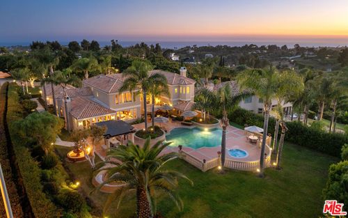 28855 Via Venezia, MALIBU, CA, 90265-4061 | Card Image