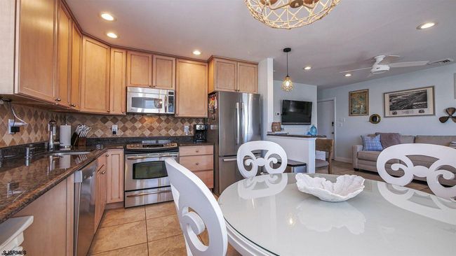 APT-10 - 9506 Ventnor Ave, Condo with 2 bedrooms, 2 bathrooms and null parking in MARGATE CITY NJ | Image 11
