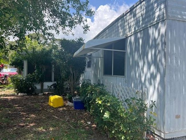 6118 N Joshua Ln, House other with 2 bedrooms, 2 bathrooms and 1 parking in Lantana FL | Image 37