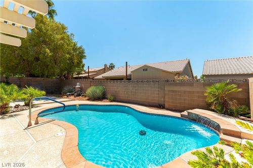 8251 Coyado St, Las Vegas, NV, 89123-4320 | Card Image