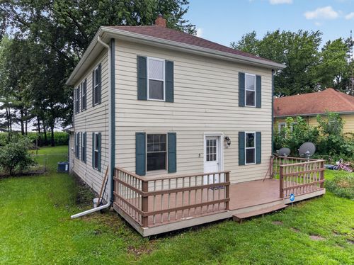 107 Emmett St, Kinsman, IL, 60437-0204 | Card Image