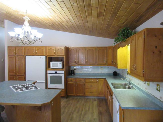 365018 - Range Road 6 3, Home with 3 bedrooms, 2 bathrooms and null parking in Rural Clearwater County AB | Image 7