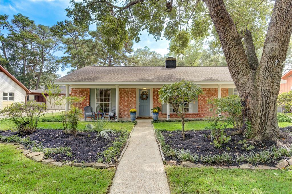 Lakehaven Dr, Kingwood, TX 77339