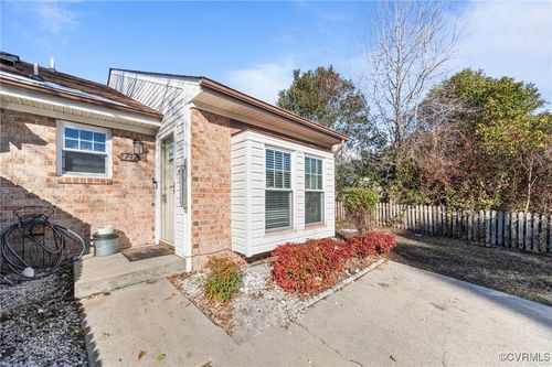 727 Glenshire Drive, Virginia Beach, VA, 23462 | Card Image