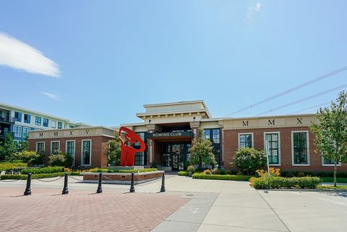 421-3323 151 St, Surrey, BC, V3Z0L3 | Card Image