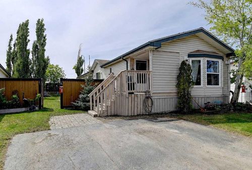 9021 85 Ave, Grande Prairie, AB, T8X0A8 | Card Image