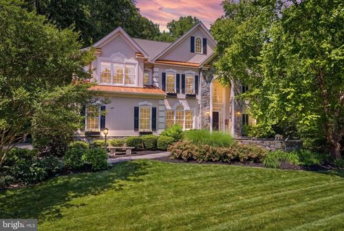 19313 Cissel Manor Dr, POOLESVILLE, MD, 20837-2511 | Card Image