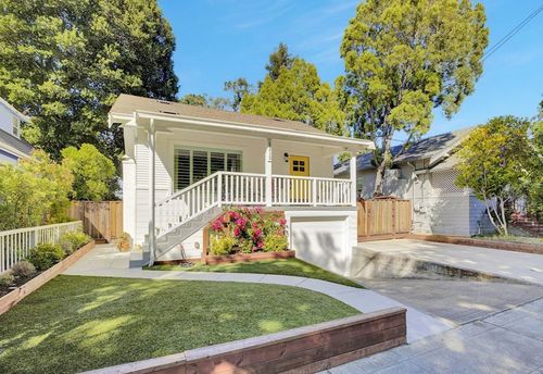 1215 Castro St, Martinez, CA, 94553-2325 | Card Image